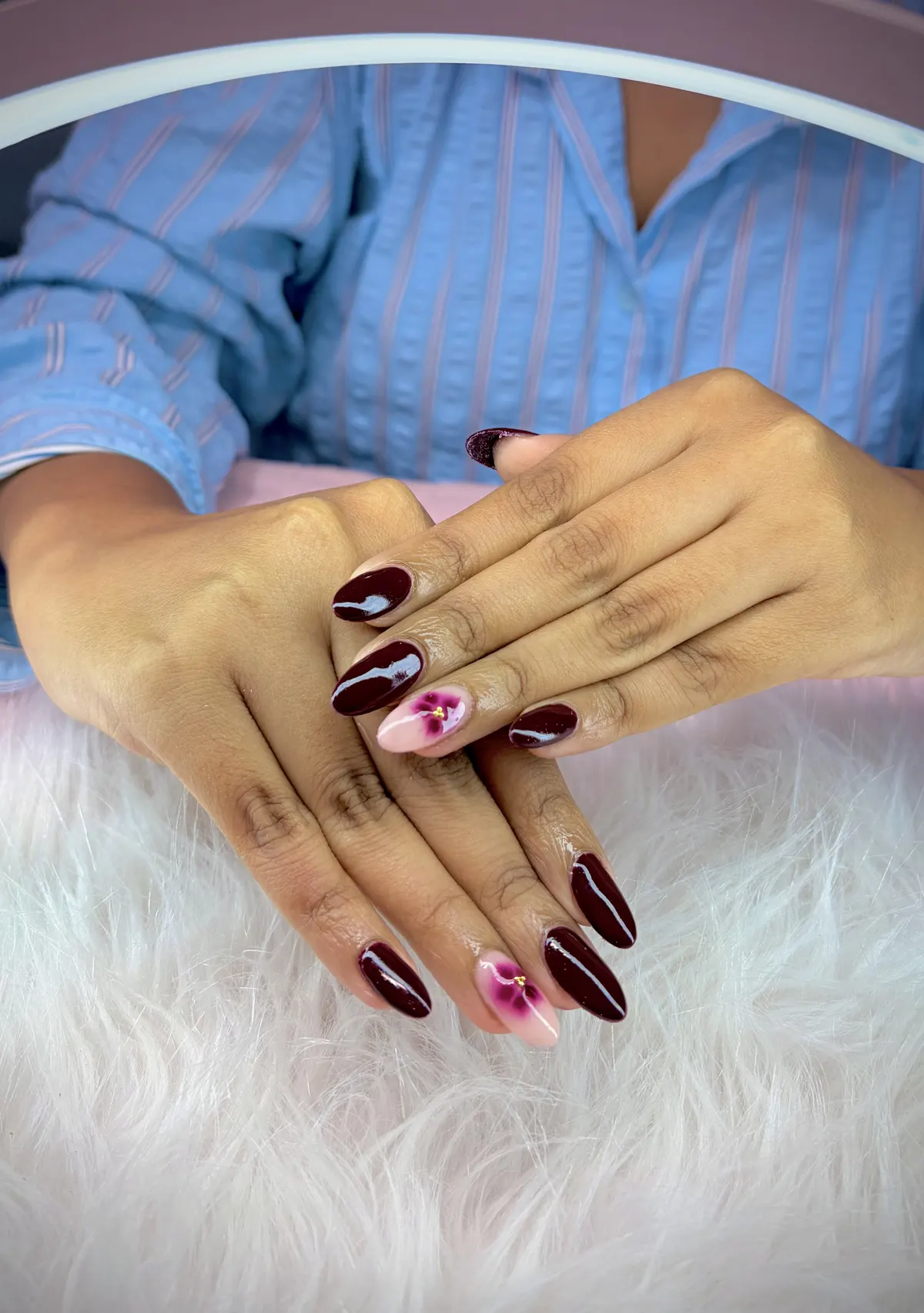 Nailish hand nail art design 1
